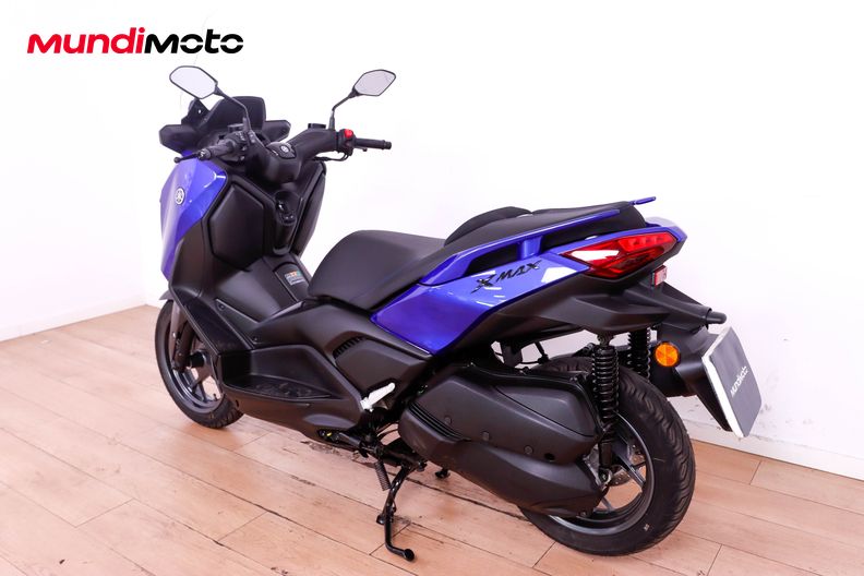 Motorbike image 6