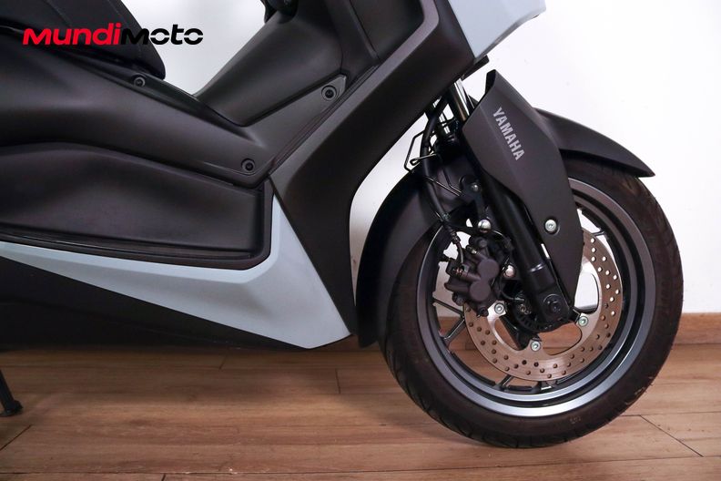 Motorbike image 12