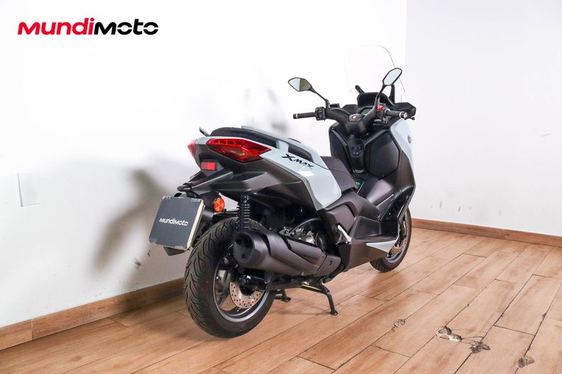 Motorbike image 2