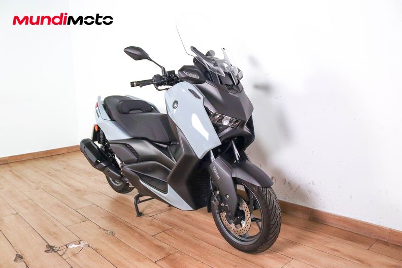 Motorbike image 1