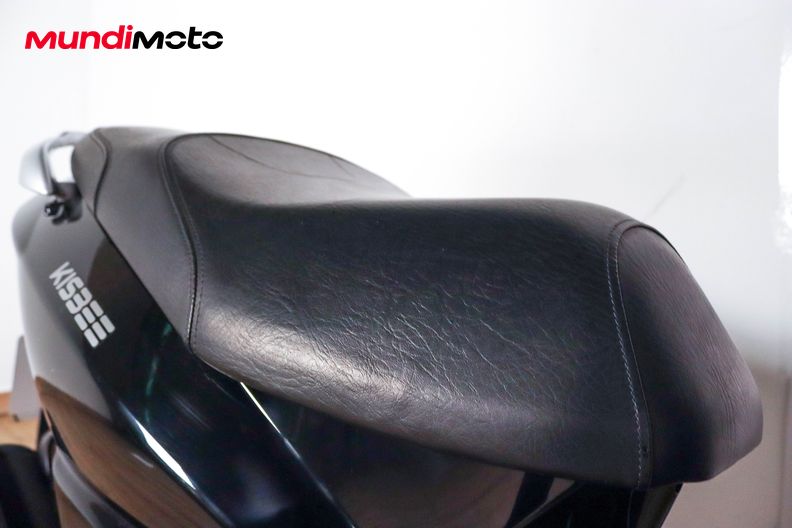 Motorbike image 13