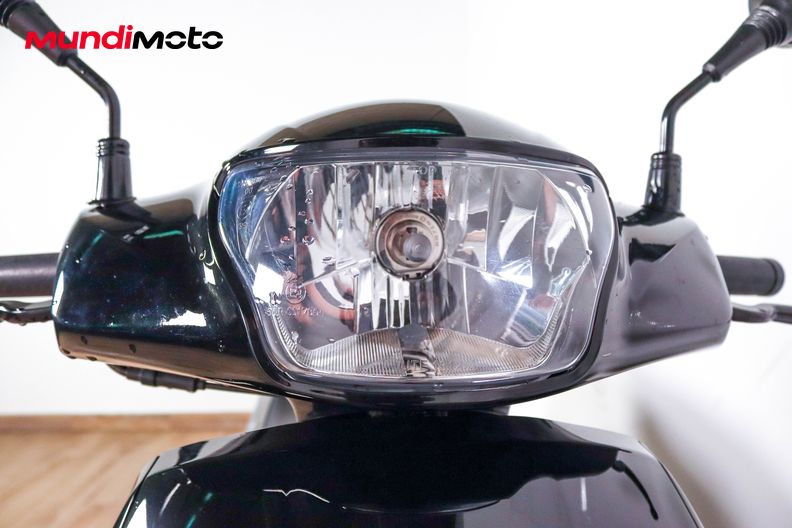 Motorbike image 4