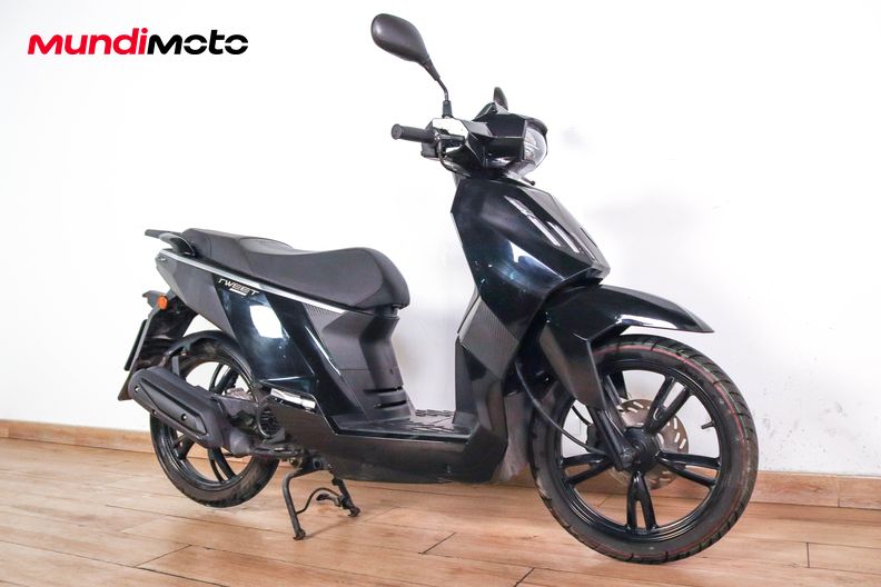Motorbike image 1