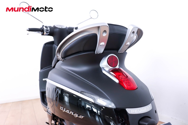 Motorbike image 9