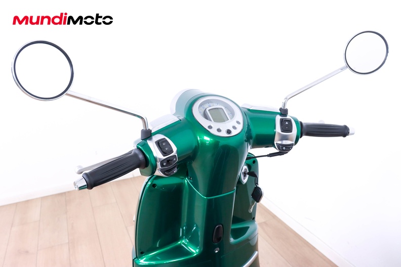 Motorbike image 10