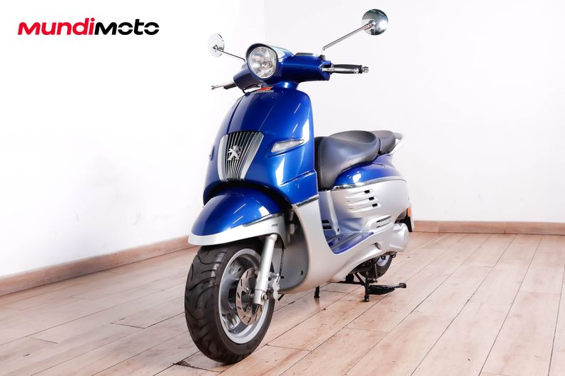 Motorbike image 7