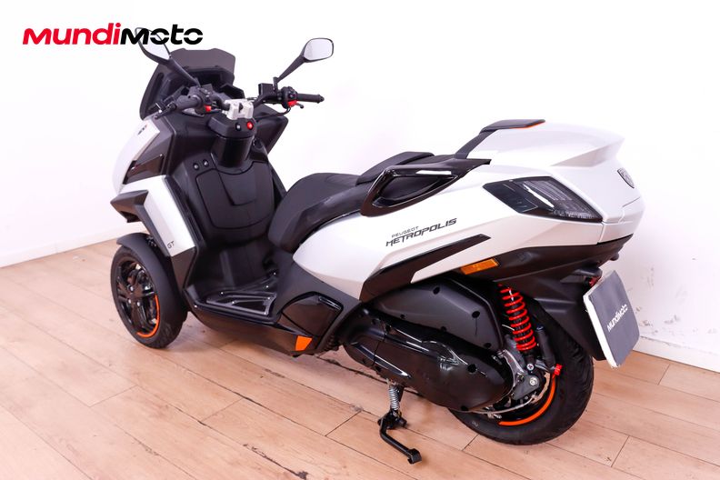 Motorbike image 6