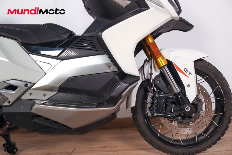 Motorbike image 13