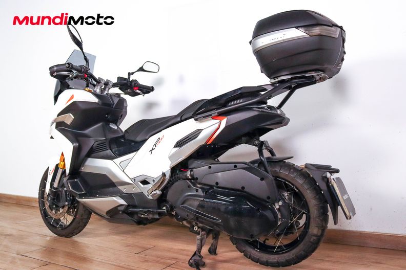 Motorbike image 6