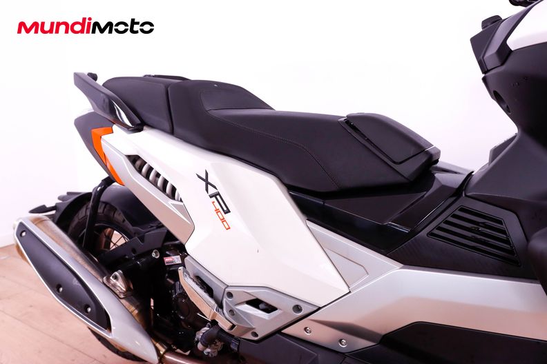 Motorbike image 13
