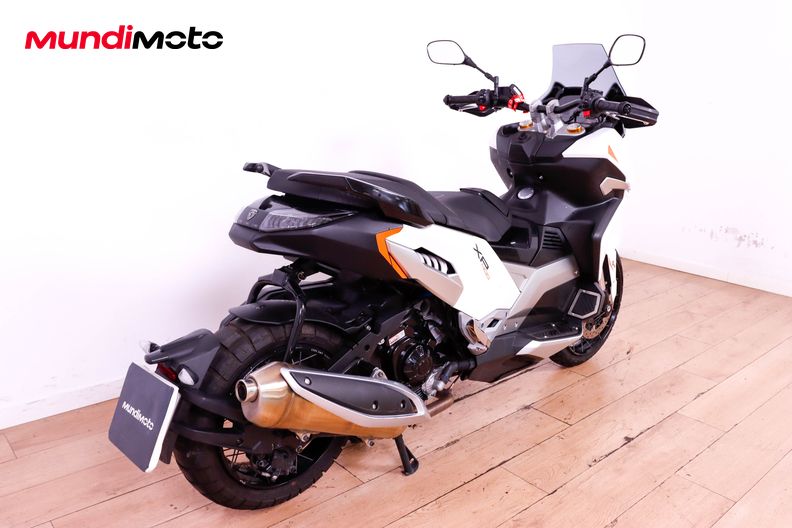 Motorbike image 2