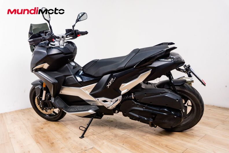 Motorbike image 7