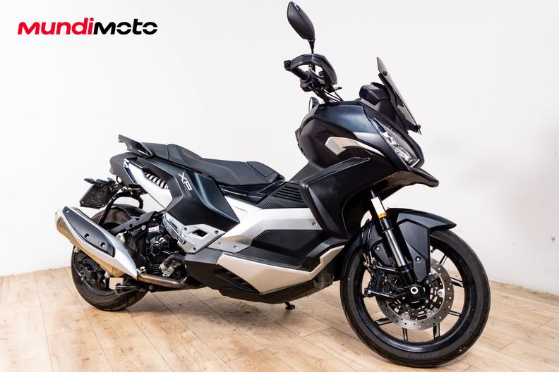 Motorbike image 1