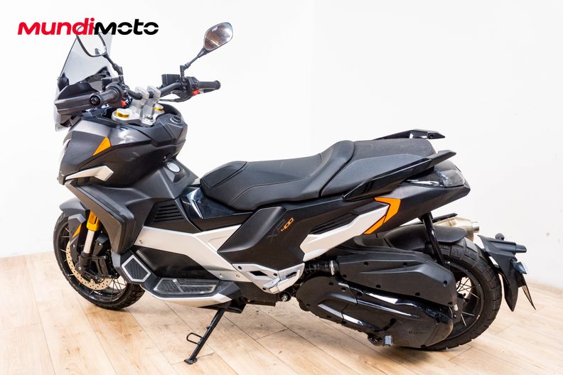 Motorbike image 7
