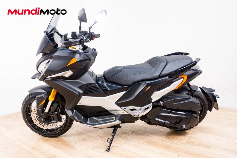 Motorbike image 5
