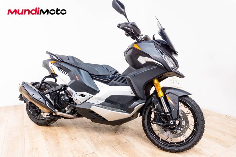 Motorbike image 1