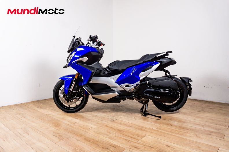 Motorbike image 5