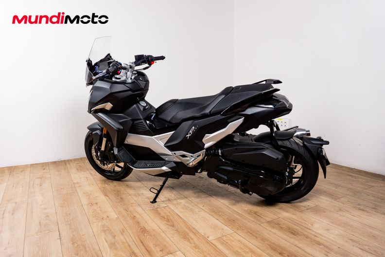 Motorbike image 7