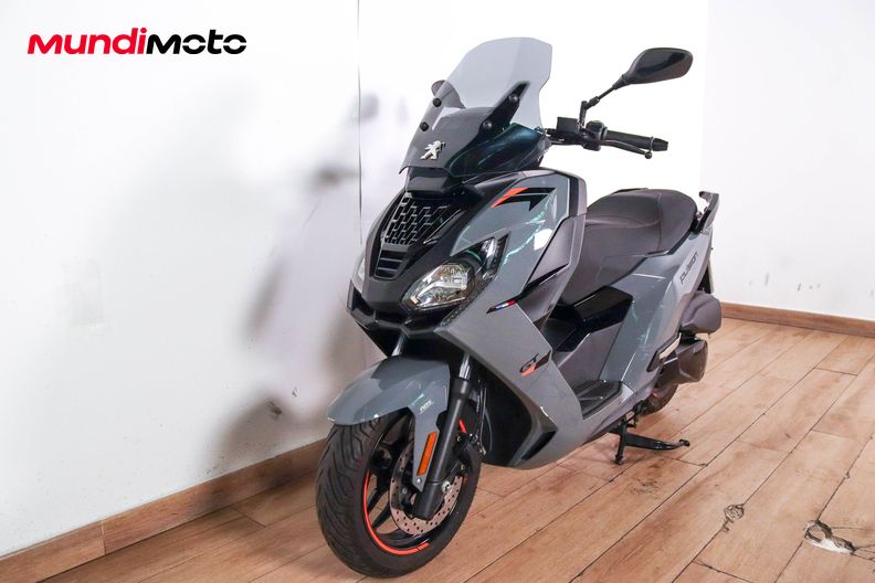 Motorbike image 7
