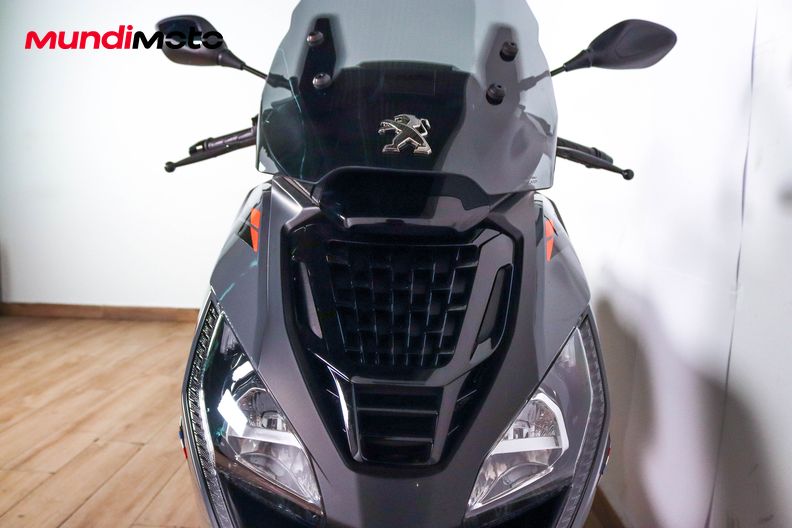 Motorbike image 4