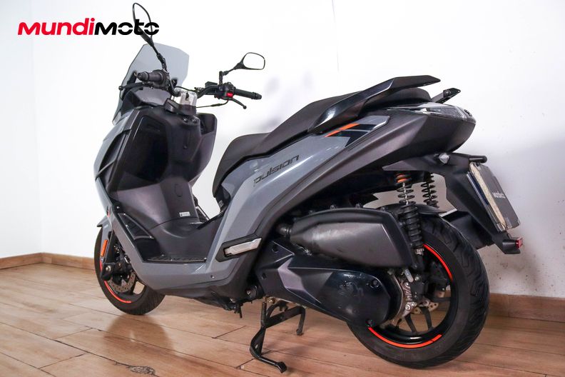 Motorbike image 6