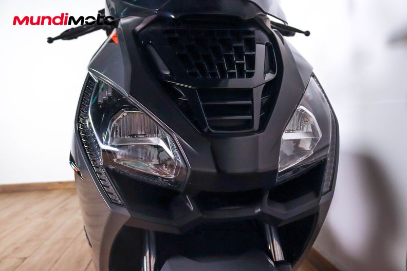 Motorbike image 4
