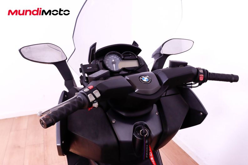 Motorbike image 10