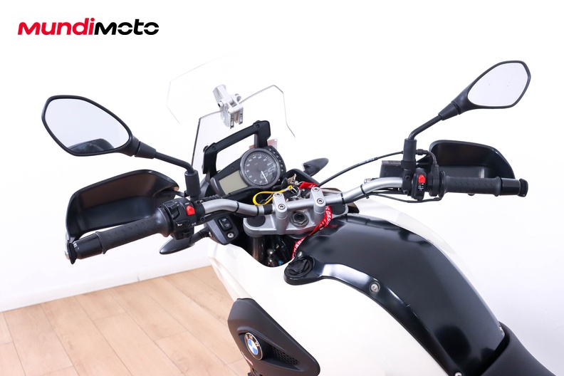 Motorbike image 10