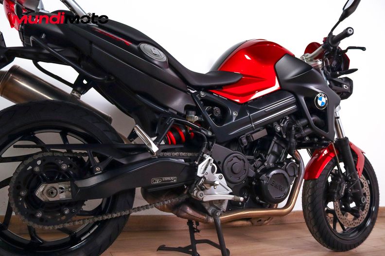 Motorbike image 3