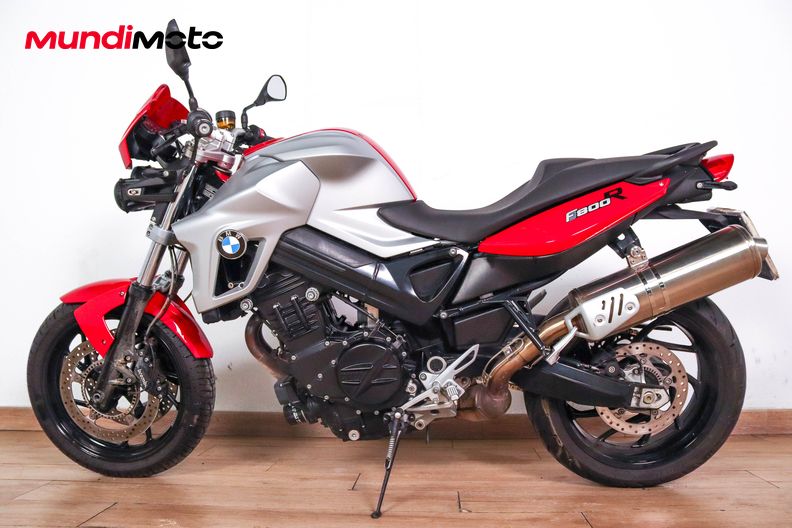 Motorbike image 5