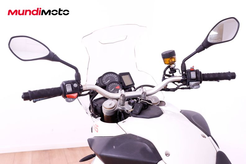 Motorbike image 10