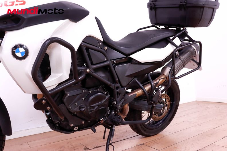 Motorbike image 8