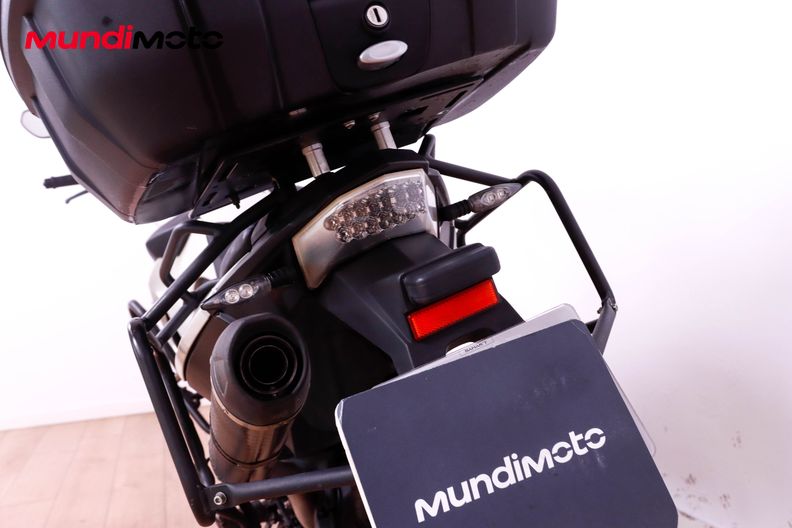 Motorbike image 9