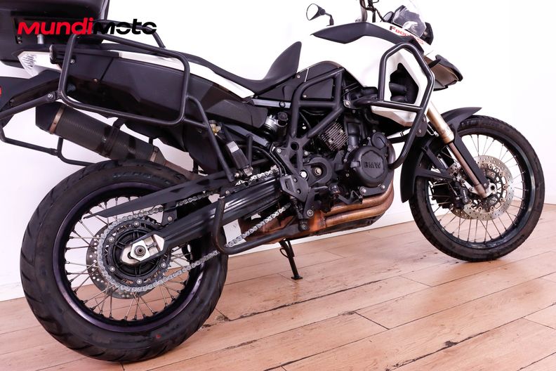 Motorbike image 3