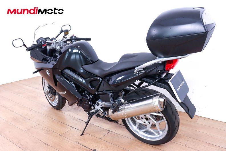 Motorbike image 6
