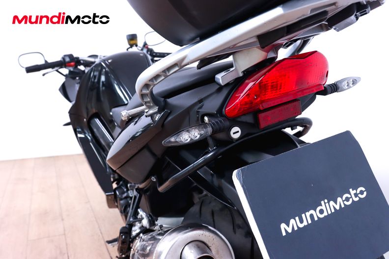 Motorbike image 9