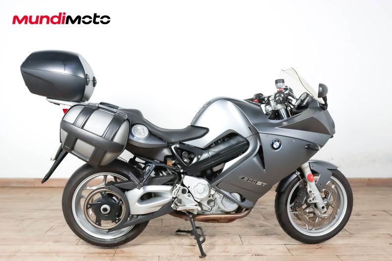 BMW F 800 ST