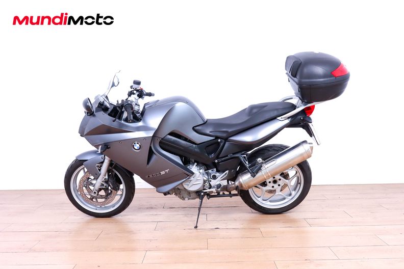 Motorbike image 5