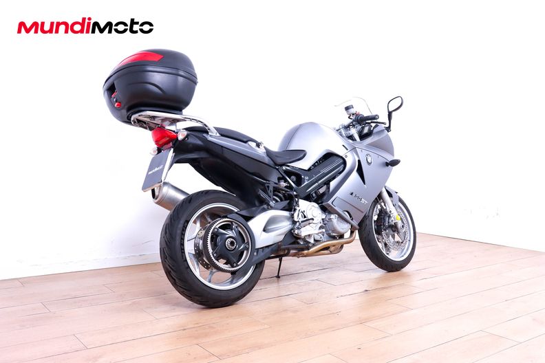 Motorbike image 2