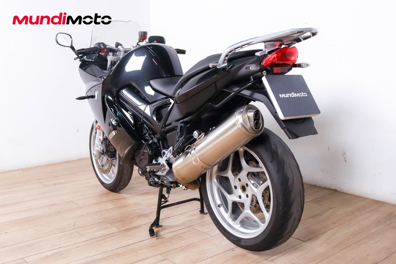 Motorbike image 6