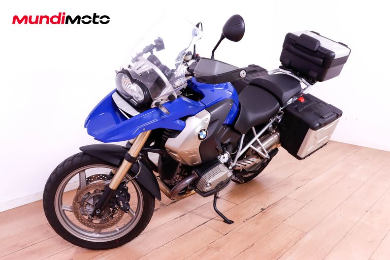Motorbike image 7