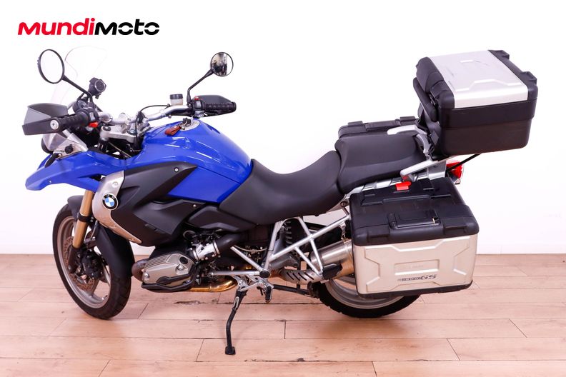 Motorbike image 5