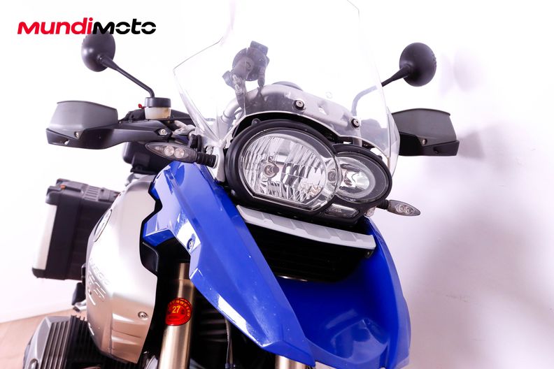 Motorbike image 4