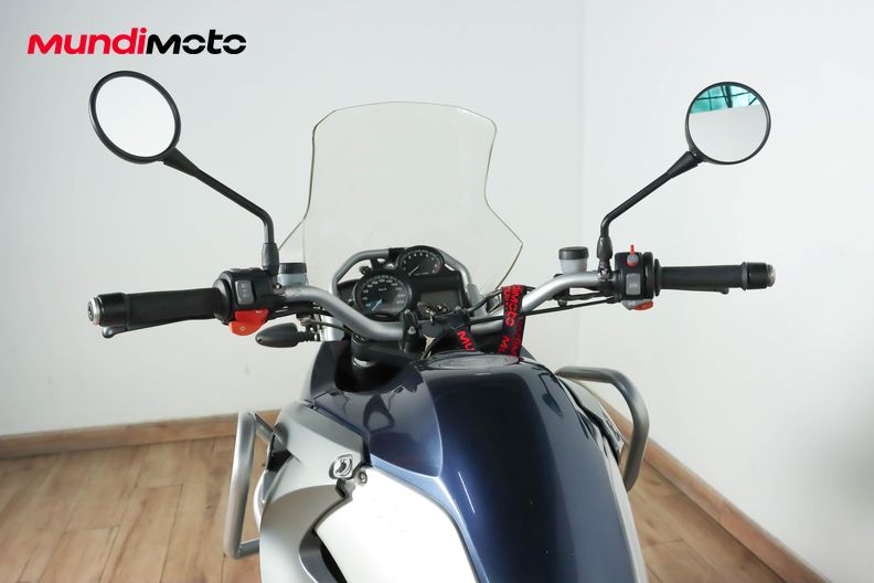 Motorbike image 10