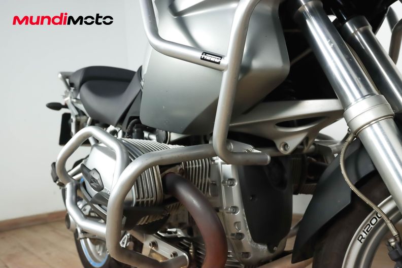 Motorbike image 13