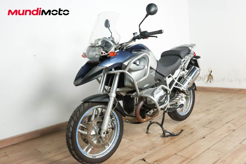 Motorbike image 7