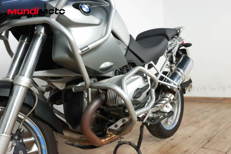 Motorbike image 8