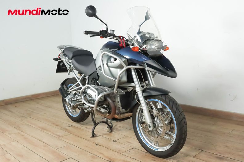 Motorbike image 1