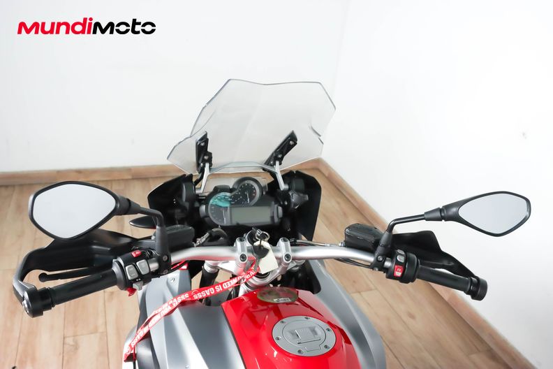 Motorbike image 10