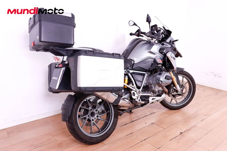 Motorbike image 2